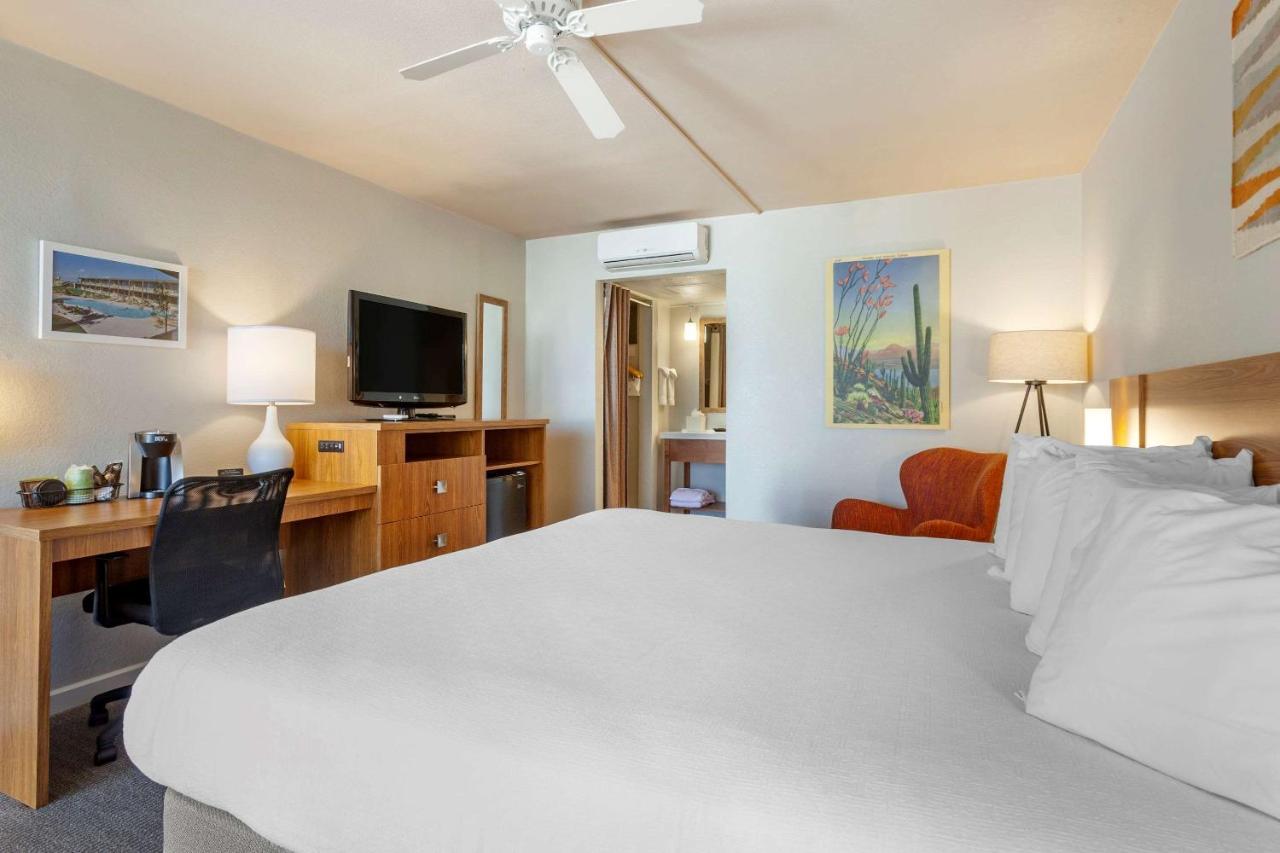 Best Western Plus Papago Inn & Resort スコッツデール エクステリア 写真