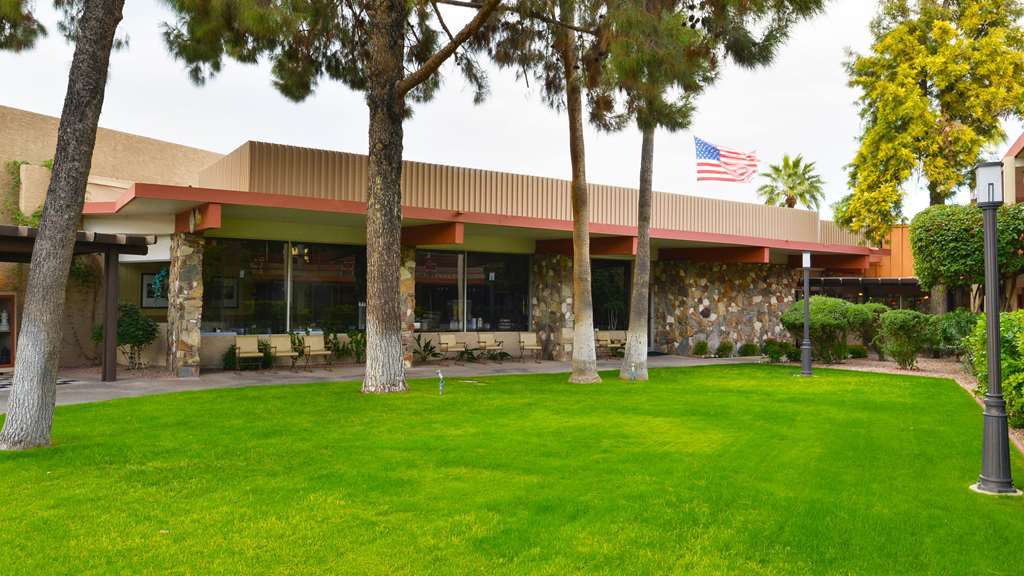 Best Western Plus Papago Inn & Resort スコッツデール エクステリア 写真
